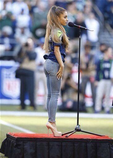 ariana grande booty pics|Ariana Grande Posts Butt Selfie at NFL Kickoff